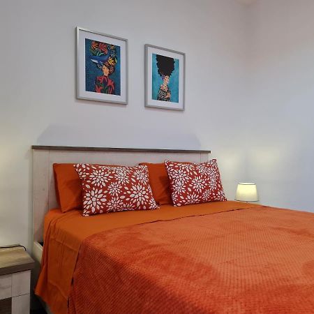 פלאייה דל אינגלז Yumboflat Two Bedroom Apartment מראה חיצוני תמונה