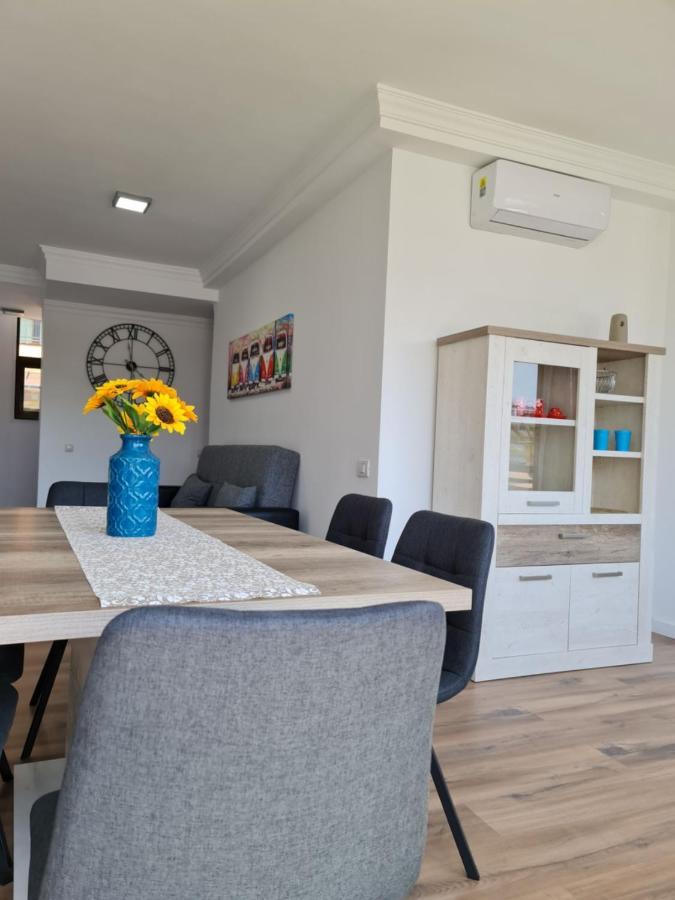 פלאייה דל אינגלז Yumboflat Two Bedroom Apartment מראה חיצוני תמונה
